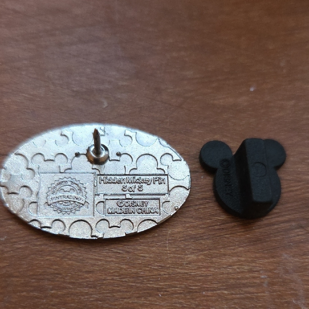 Disney Silver Hidden Mickey Pin - Picture 2 of 2